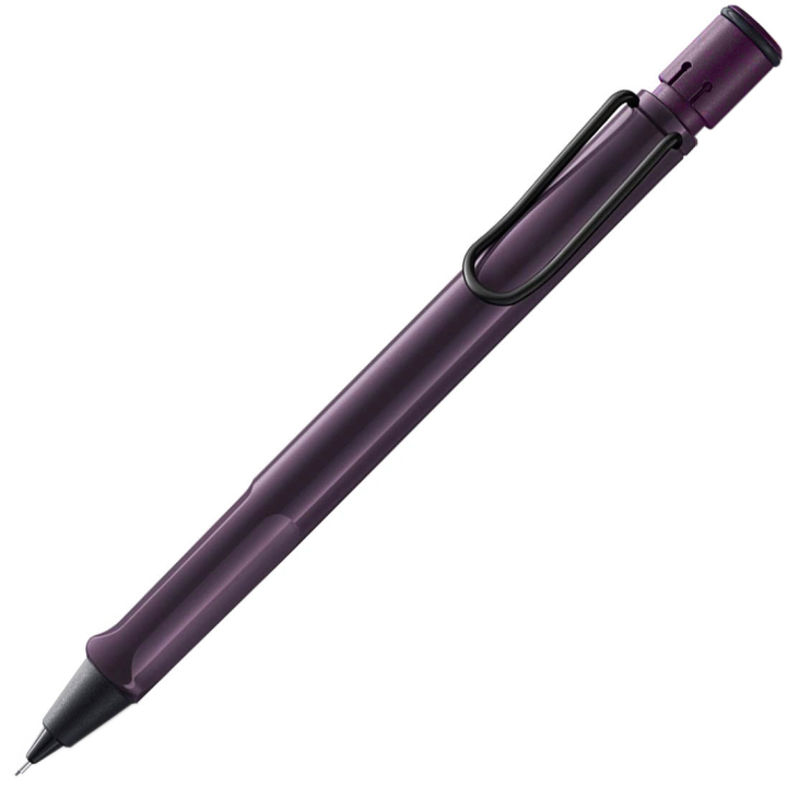 Safari Mekanisk Blyant 0.5 Violet Blackberry i gruppen Penner / Skrive / Trykkblyanter hos Pen Store (131116)
