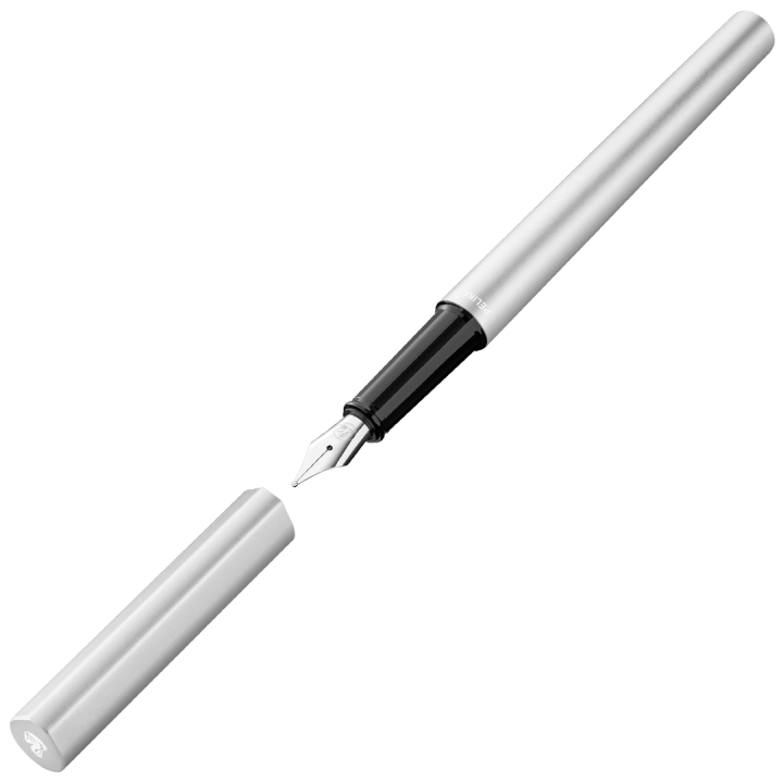 INEO Elements Fyllepenn Clearing Breeze i gruppen Penner / Fine Writing / Fyllepenner hos Pen Store (135576)