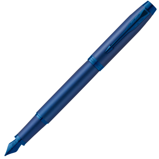 IM Monochrome Blue Fountain pen Fine i gruppen Penner / Fine Writing / Fyllepenner hos Pen Store (131982)