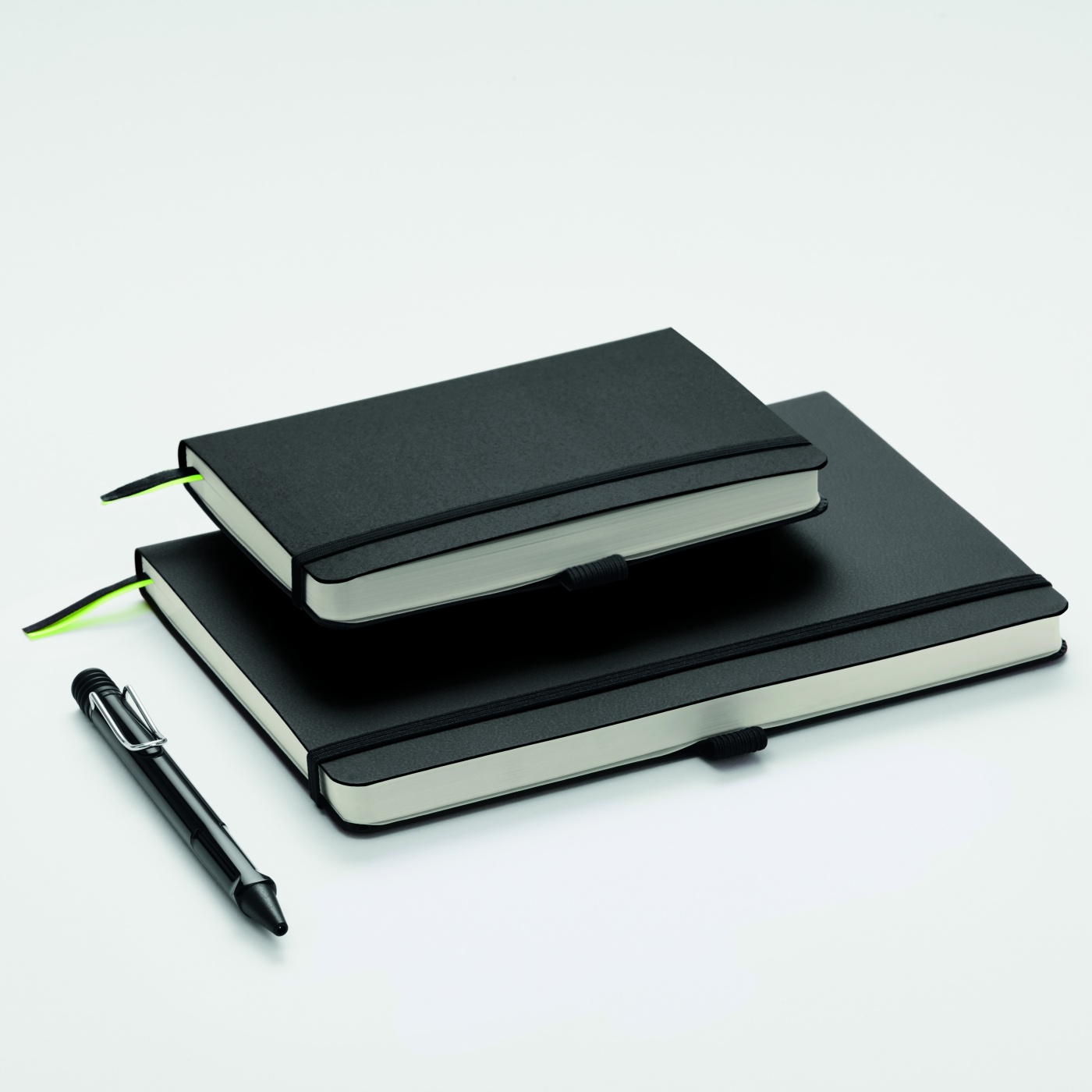 Notebook Softcover A5 i gruppen  Papir & Blokk / Skrive og ta notater / Notatbøker hos Pen Store (102085_r)