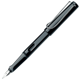 Safari Fyllepenn Shiny black i gruppen Penner / Fine Writing / Fyllepenner hos Pen Store (101903_r)