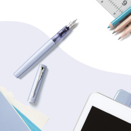 Vector XL Silver-Blue Fyllepenn i gruppen Penner / Fine Writing / Fyllepenner hos Pen Store (112678_r)