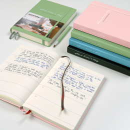 5 YEAR BOOK Sage i gruppen  Papir & Blokk / Skrive og ta notater / Notatbøker hos Pen Store (125500)