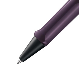 Safari Kulepenn Violet Blackberry i gruppen Penner / Fine Writing / Kulepenner hos Pen Store (131062)