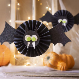 Mini DIY-sett Papirdekorasjon Flaggermus (5 år+) i gruppen Hobby & Kreativitet / Høytider og sesong / Halloween hos Pen Store (132626)