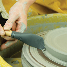 Catalyst Malerverktøy silicone langt skaft No 4 30 mm Yellow i gruppen Kunstnermateriell / Studio / Malekniver hos Pen Store (132797)