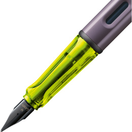 AL-star Fyllepenn Aubergine Medium i gruppen Penner / Fine Writing / Fyllepenner hos Pen Store (135238)