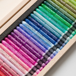 Neocolor II Aquarelle 50 years Wooden Box 50-sett i gruppen Kunstnermateriell / Kunstnerfarge / Pastell / Vokspasteller hos Pen Store (135633)