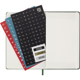 Kalender 12M Weekly Notebook 2026 Hardcover Pocket Myrtle Green i gruppen  Papir & Blokk / Kalendere / 12 md kalendere hos Pen Store (136120)