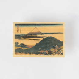 Postkort i Hinoki-tre – Hokusai ”Views of Mount Fuji” 6-sett B i gruppen Hobby & Kreativitet / Høytider og sesong / Kort og konvolutter hos Pen Store (136593)
