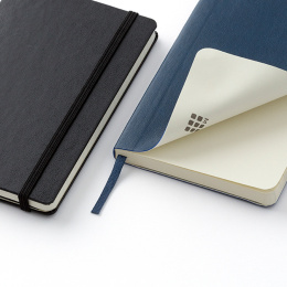 Classic Soft Cover Notebook Pocket Blue Ulinjert i gruppen  Papir & Blokk / Skrive og ta notater / Notatbøker hos Pen Store (136832)
