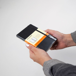 Kalender 18M WeekNote Soft Cover Pocket Black i gruppen  Papir & Blokk / Kalendere / 18 md kalendere hos Pen Store (137007)