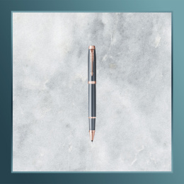 IM Finishing Touch Slate Rollerball i gruppen Penner / Fine Writing / Rollerballpenner hos Pen Store (137387)
