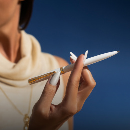 Impression White/Gold Kulepenn i gruppen Penner / Fine Writing / Kulepenner hos Pen Store (137400)