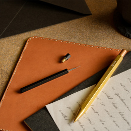 Classic Reflect Pencil lead box Black i gruppen Kunstnermateriell / Kunstnertilbehør / Oppbevaring hos Pen Store (137412)