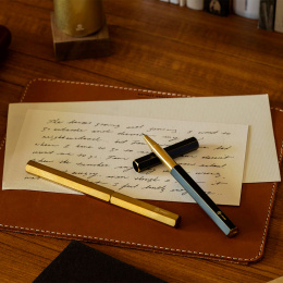Classic Revolve Rollerball Black i gruppen Penner / Fine Writing / Rollerballpenner hos Pen Store (137414)