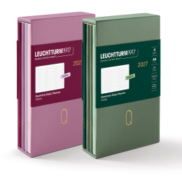 Kalender Quarterly Planner 2027 Shades of Green i gruppen  Papir & Blokk / Kalendere / 12 md kalendere hos Pen Store (137525)