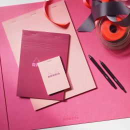 Block Plum No.18 A4 Linjert i gruppen  Papir & Blokk / Skrive og ta notater / Skriveblokker og hefter hos Pen Store (138121)