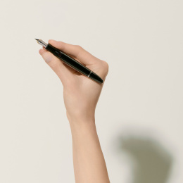 Meisterstück LeGrand Fyllepenn Platinum Medium i gruppen Penner / Fine Writing / Fyllepenner hos Pen Store (138218)