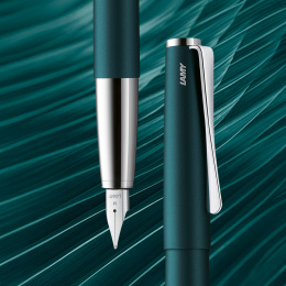 Studio Petrol Fyllepenn i gruppen Penner / Fine Writing / Fyllepenner hos Pen Store (138244_r)